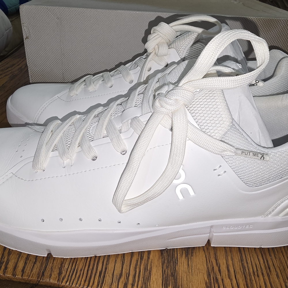 On Cloud The Rodger Men's White Sneakers